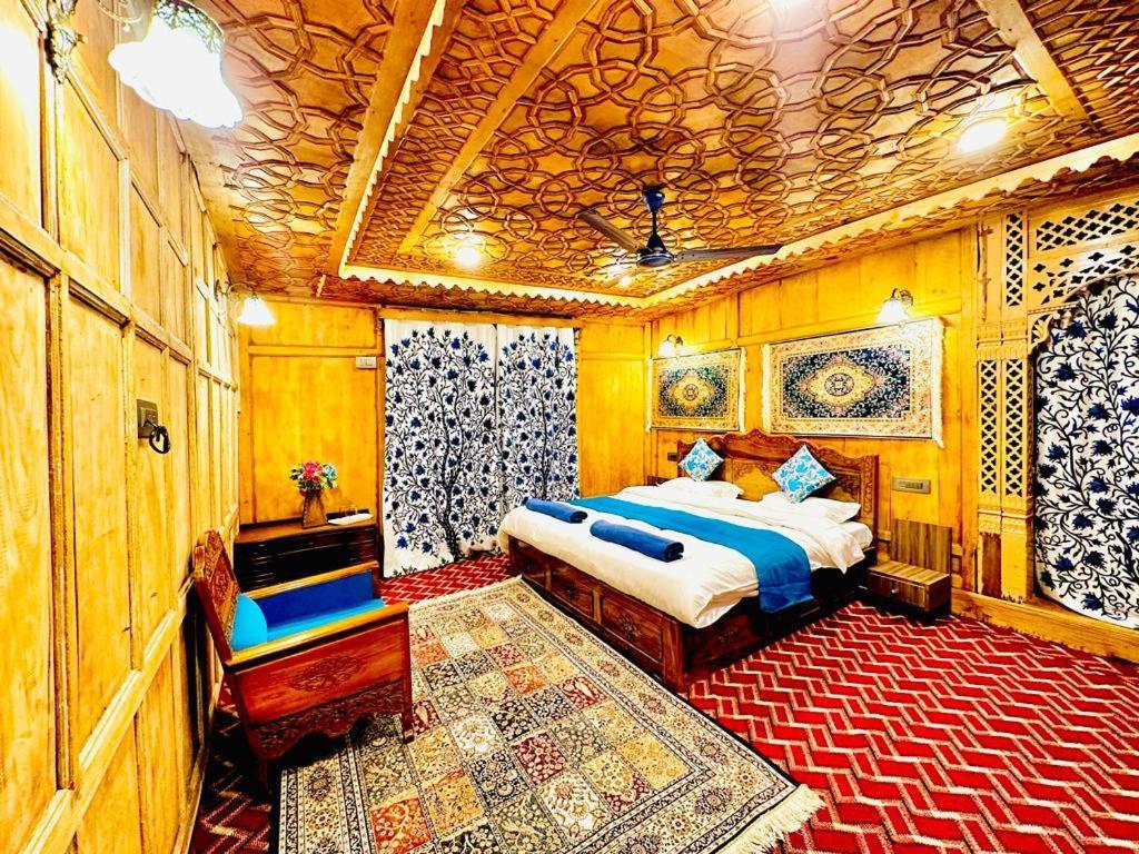 New Zealand Group Of Houseboats Hotel Srīnagar Exterior foto